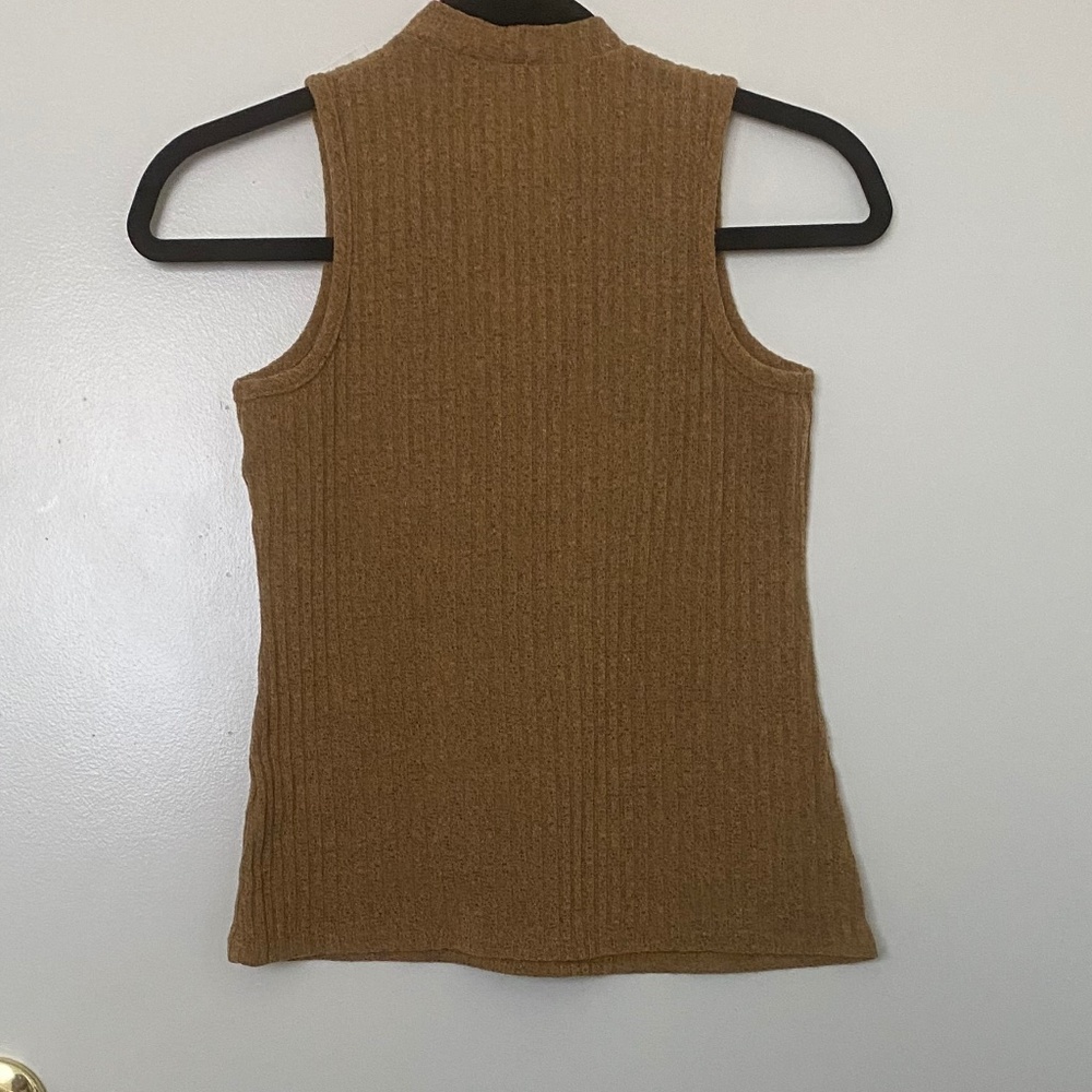 Pinc Mustard Ribbed Top - Picture 2 of 3